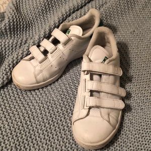 Stan Smith Adidas Velcro Shoes